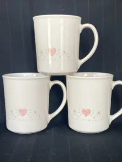 SET OF 3 VINTAGE CORELLE CORNING WARE FOREVER YOURS COFFEE MUGS CUPS PINK HEART