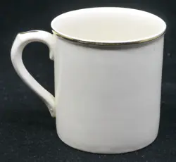 CHILD'S CUP MUG