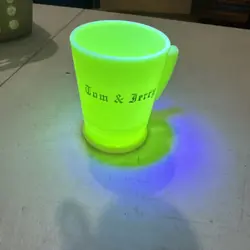 CUP UV 1/2