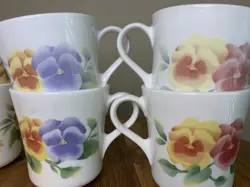 BLUSH PANSY