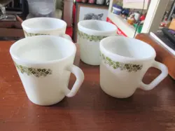 VINTAGE D HANDLED PYREX CRAZY DAISY SPRING BLOSSOM COFFEE CUP MUG SET OF 4