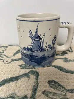 VINTAGE DELFT'S HOLLAND