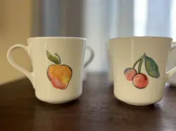 LOT OF 8 VINTAGE CORELLE CORNING WARE COFFEE TEA CUPS MUGS CUPS FRUIT BASKET