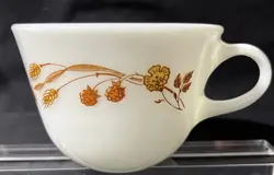 VINTAGE PYREX MILK GLASS CUP MUG  