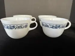 PYREX OLD TOWN BLUE PATTERN NAVY ON WHITE MILK GLASS MUG CUP SET OF 4 VINTAGE