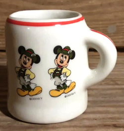 VINTAGE DISNEYANA