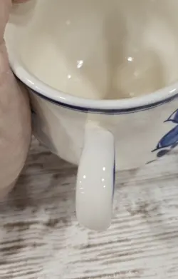COFFEE CUP HAND
