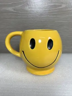 CERAMIC HANDLED MUG