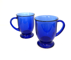 *VINTAGE FOOTED ANCHOR HOCKING COBALT BLUE COFFEE GLASS MUG 16OZ PAIR