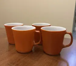 4 VINTAGE CORELLE CORNING COFFEE CUPS MUGS BURNT ORANGE RUST 8OZ MUGS 70'S