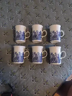COFFEE MUGS 4