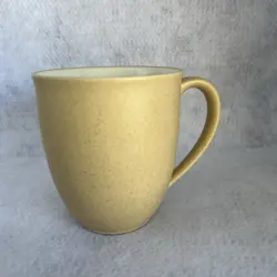 VTG NORITAKE COLORWAVE YELLOW COFFEE MUG CUP STONEWARE SPECKLED 8491