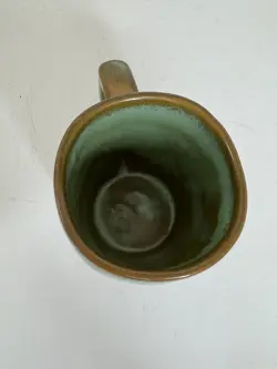 GREEN CERAMIC MUG
