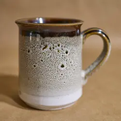 BROWN RIM COFFEE