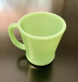JADEITE HANDLE MUG