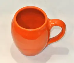 ORANGE MUG