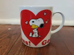 VINTAGE SNOOPY COFFEE