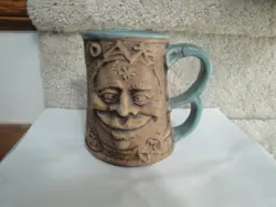 MUG WITH TROLL