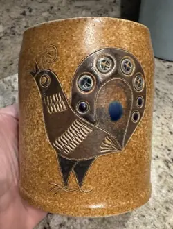POTTERY MUG PEACOCK