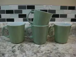 MUGS MINT GREEN