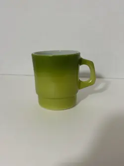 VINTAGE ANCHOR HOCKING FIRE KING STACKABLE COFFEE MUG CUP GREEN