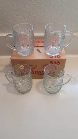 POINSETTIA MUGS SET