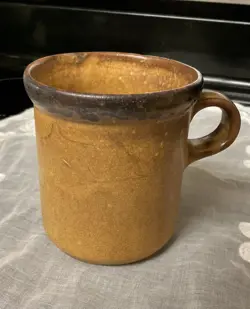 MESA STONEWARE MUG