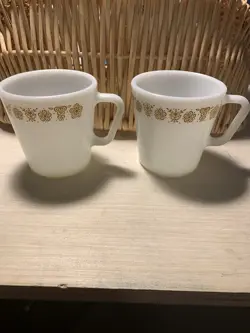 VINTAGE PYREX BUTTERFLY