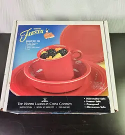 PIECE DINNERWARE
