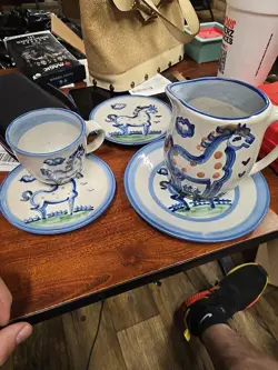 5 VINTAGE MA HADLEY POTTERY STONEWARE COFFEE CUP MUGS  ~ HORSE 