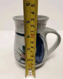 HANDMADE POTTERY MUG