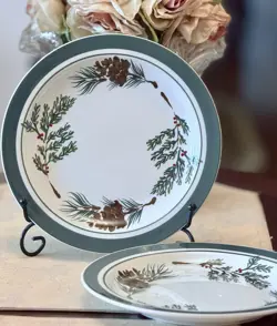 VINTAGE  LL BEAN- EVERGREEN,  4 DINNER PLATES AND MUGS, 2 SALAD PLATES,  3 BOWLS