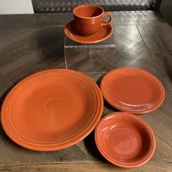 PIECE FIESTAWARE RETIRED