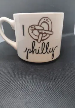VINTAGE PHILLY MUG