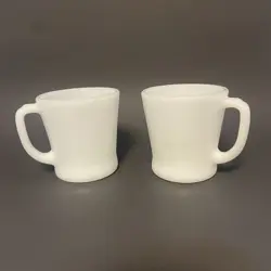 2 VTG FIRE KING ANCHOR HOCKING WHITE MILK GLASS D-HANDLE COFFEE CUP MUG 10 OZ