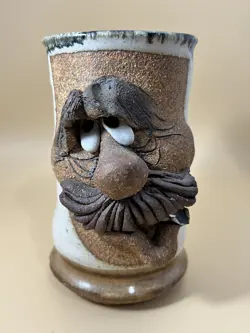 GLAZE MUSTACHE SMOKING