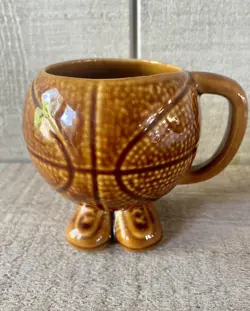 BASKETBALL MUG