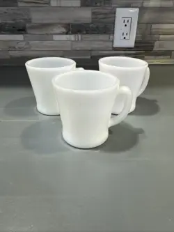 3 VINTAGE FIRE KING IVORY GLASS D HANDLE COFFEE CUPS MUGS