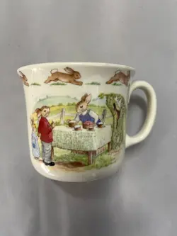 1988 VINTAGE ROYAL DOULTON BUNNYKINS MUG