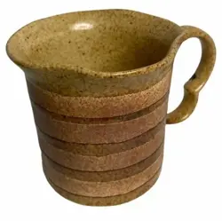 STRIPED POTTERY MUG
