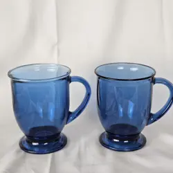 GLASS FOOTED