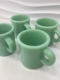 LOT 4 VINTAGE FIRE KING JADEITE RESTAURANT WARE C HANDLE HEAVY GLASS MUGS