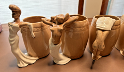 MUGS MCM