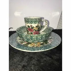 FLORAL PATTERN BRAND