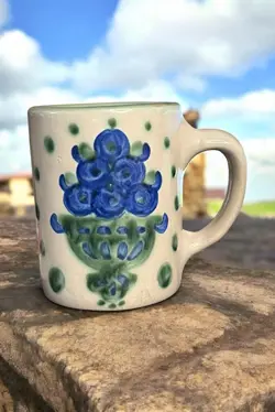 COFFEE MUG READ