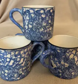 LOT OF 4 VINTAGE STANGL CERAMIC MUG CUP BLUE SPONGE WARE TOWN AND COUNTRY