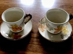SAUCERS AUTUMN FALL