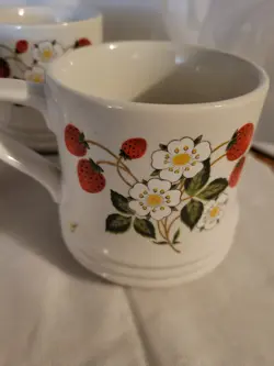 MUGS 1980'S