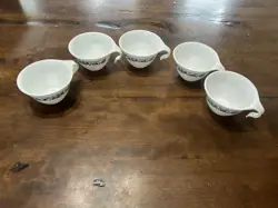 VINTAGE CORELLE CUPS OLD TOWN BLUE COFFEE TEA CUP HOOK HANDLE CORNING SET OF 5