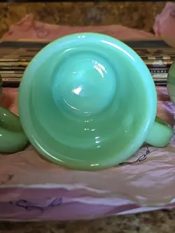 JADEITE GREEN